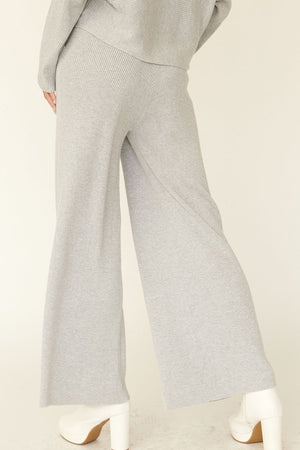 Wide-Leg Pleated Pocket Pants